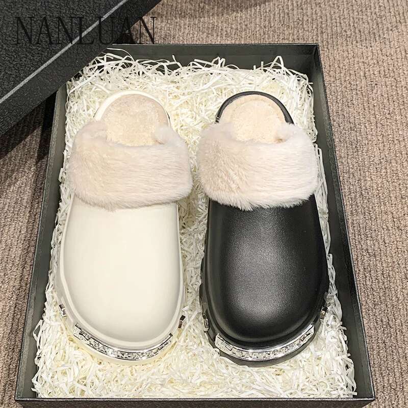 Boutique Winter High-quality with Cotton To Keep Warm and Thick-soled Outdoor Womens Shoes Slip-on Toe-cap Slippers