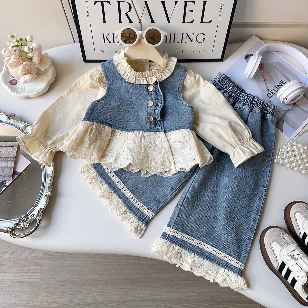 Baby girl set fashion patchwork lace sleeveless denim vest and long pants cotton shirt 2025 spring new childrens 3-piece setT250327