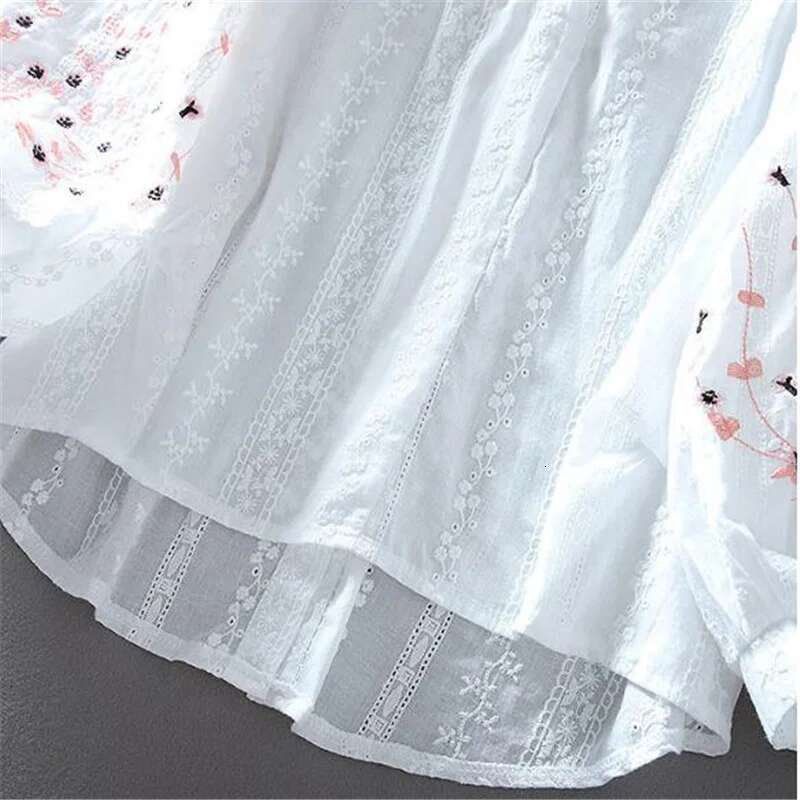 hoodie V-Neck Embroider Blouses For Women Shirt Lace Lantern Sleeves Cotton Bluasa Loosetop Casual Versatile Summer Thin Feminine Blous jacket