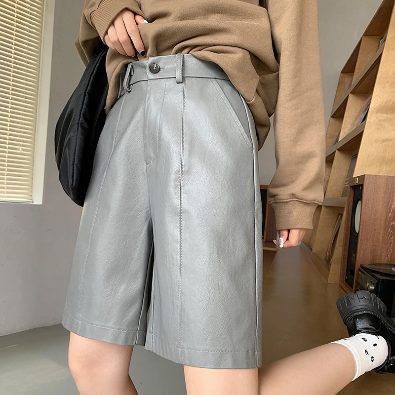Grey high waisted casual wide leg Pu shorts for women 2023 autumn winter loose knee length washed leather 250321