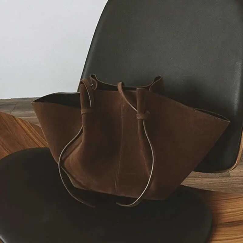Vintage Suede Tote Bag For Women Large Capacity Shoulder Bags Maillard Autumn And Winter Lady Handbags Big Shopper Purses 2024
