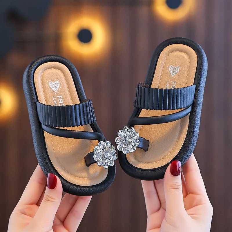 Slipper Girls slide with high appearance princess style new China anti fall and explosion added super cute and super lightweight slide S25326