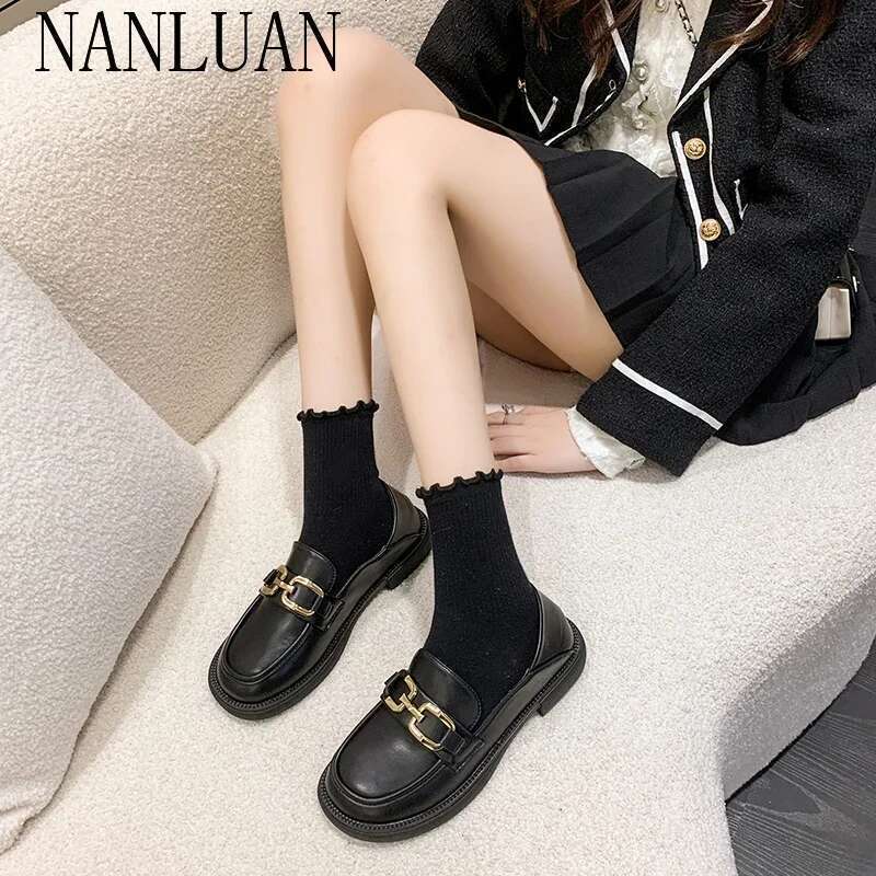 Boutique Woman Pumps Cute Black Loafers Low Heel Elegant Shoes for Women Normal Leather Casual Social Premium Fashion Offer