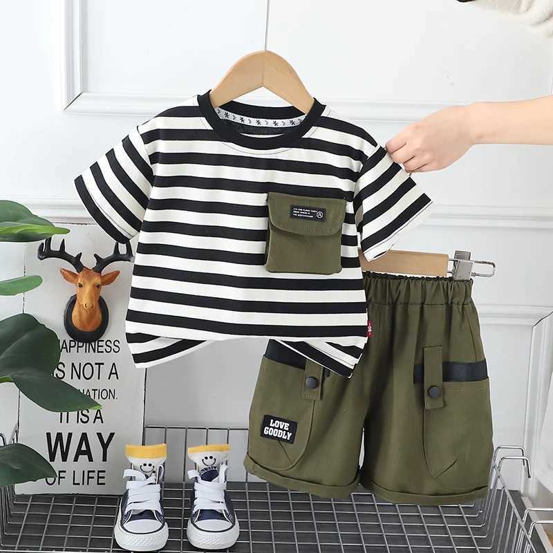 New Baby Boys Clothing Set Summer Childrens Fashion Striped T-shirt Shorts 2 pieces/set Childrens Casual Clothing Childrens Track and Field ClothingT2