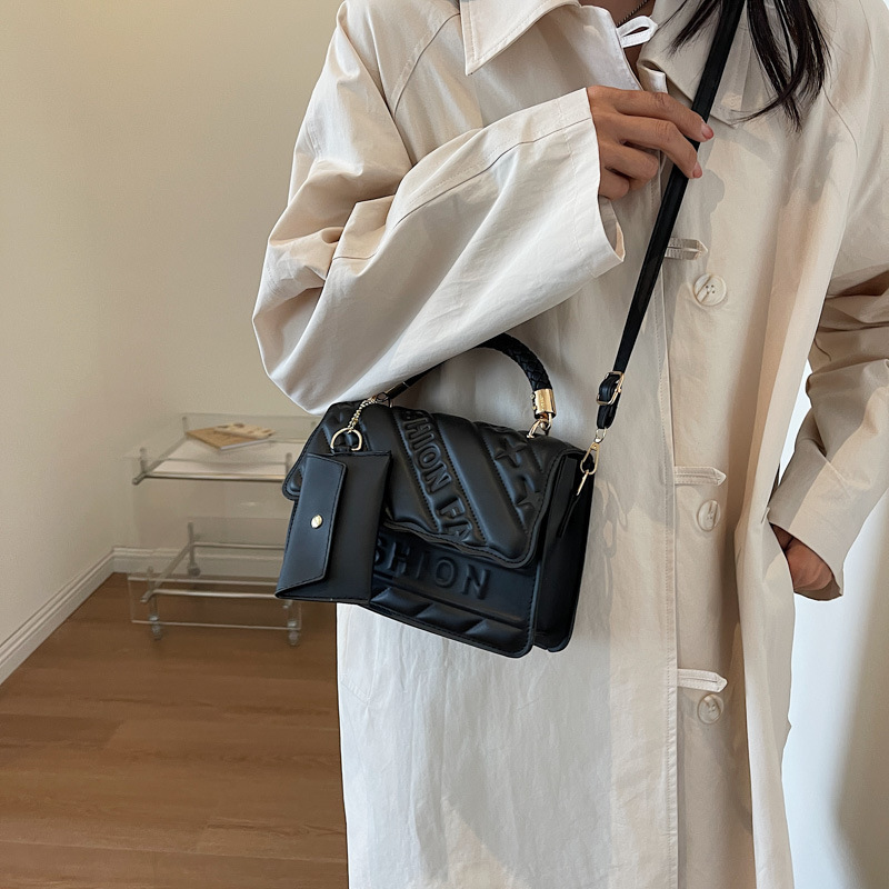 Women's bag fashion small square bag fashion trend hand bill of lading shoulder crossbody 2025