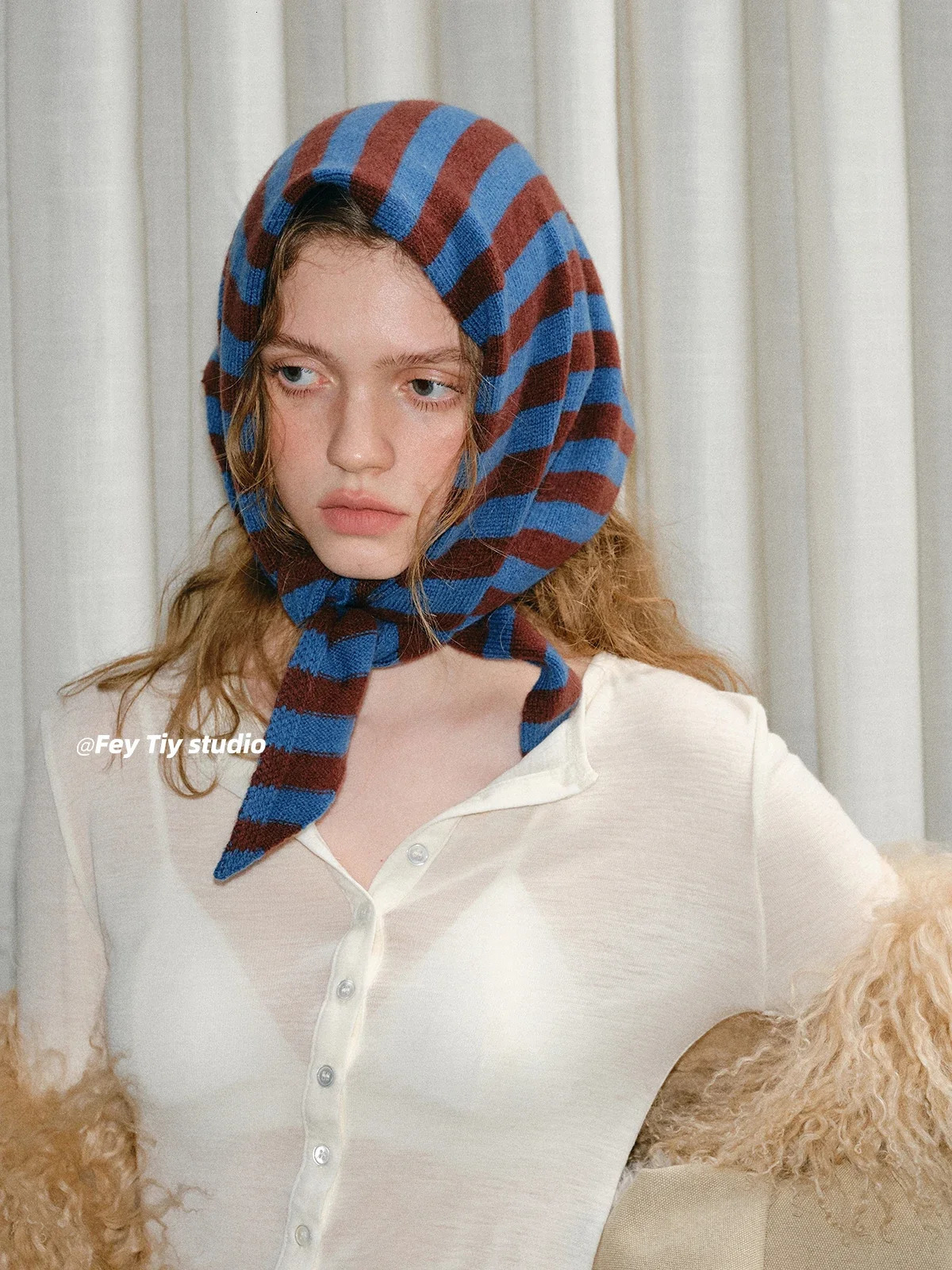 Striped wool knitted triangular scarf small Versatile warm Korean hooded triangular scarf neck scarf for women 250322