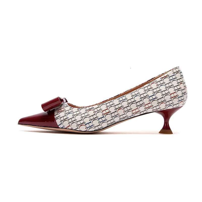 Women's Elegant Fashion Female Commuting Low Heeled British Style Patchwork Design Lady Pointed Shoes