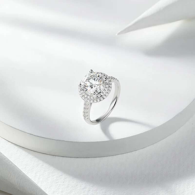 Moissanite Diamond Ring 925 Silver Engagement Ring Classic Round Womens Wedding Gift Size 2/5 Carat