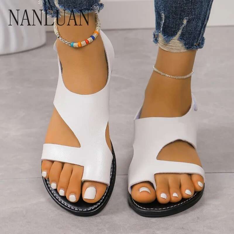 Boutique Summer Casual Style Simple Solid Color Slip-on Women's Shoes Non-slip Outdoor Hot-selg Sandals