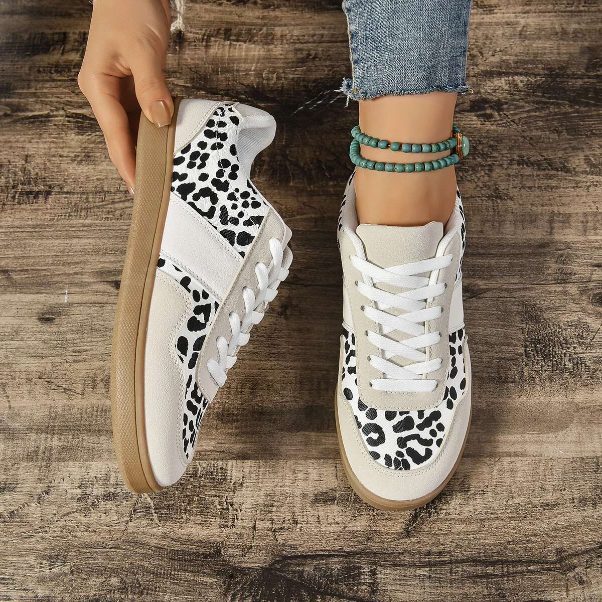 Designer Shoes 2025 New Fashionable Design Classic Leopard Pattern Outdoor Sports Shoes Casual Women's Skateboarding Shoes White Shoes