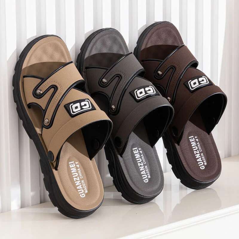 Sandals slip Versatile Beach Shoes New Summer Anti odor Dual purpose Men's Fashion Waterproof Cool Slippers