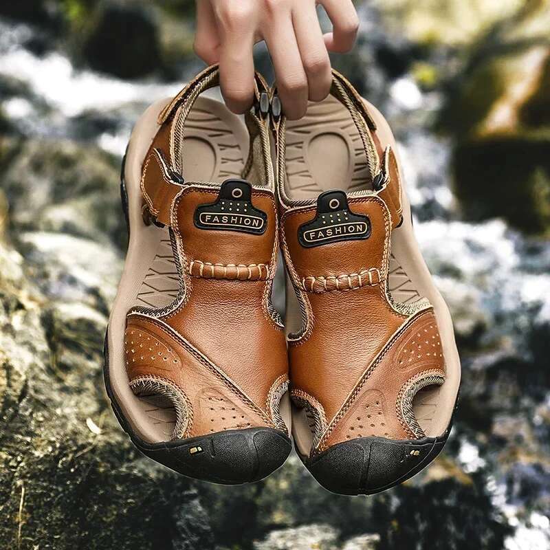 Beach Man Summer Sandal Casual Sneakers Genuine Slippers Brand Sandals Crox Style Men's slippers