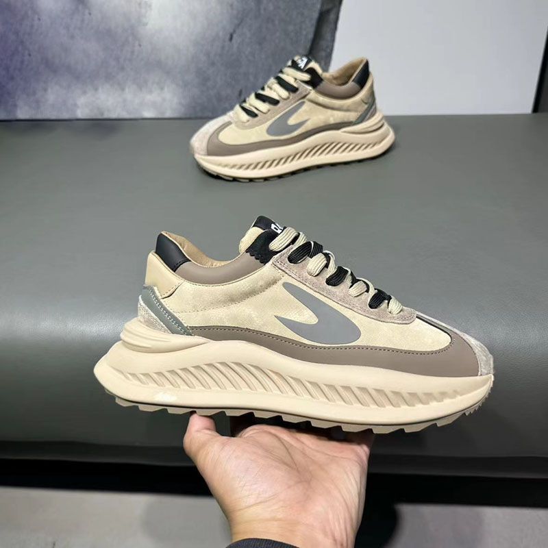 Fashion soft soles comfortable shoes men handsome sports casual shoes ultralight cushioned running shoes Streetwear Sneakers 2025 new