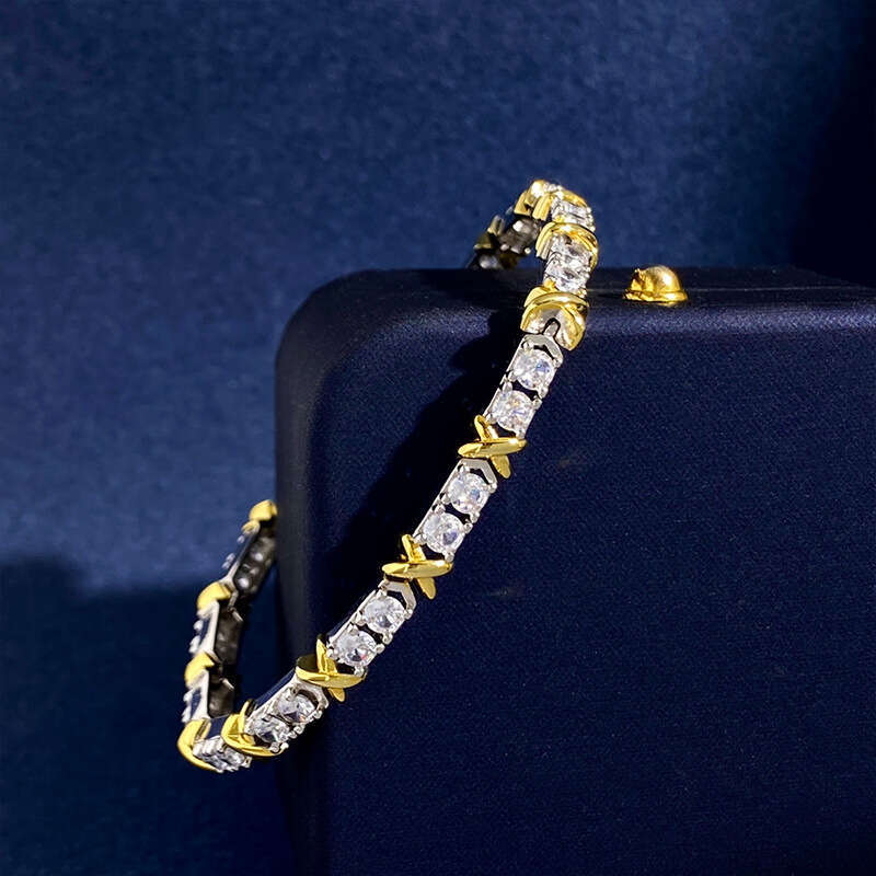 T Family's Light Zircon Full Dia Necklace Set with a Design Sense of Gold and Sier Intercolor Combination Letter X Collar Chain