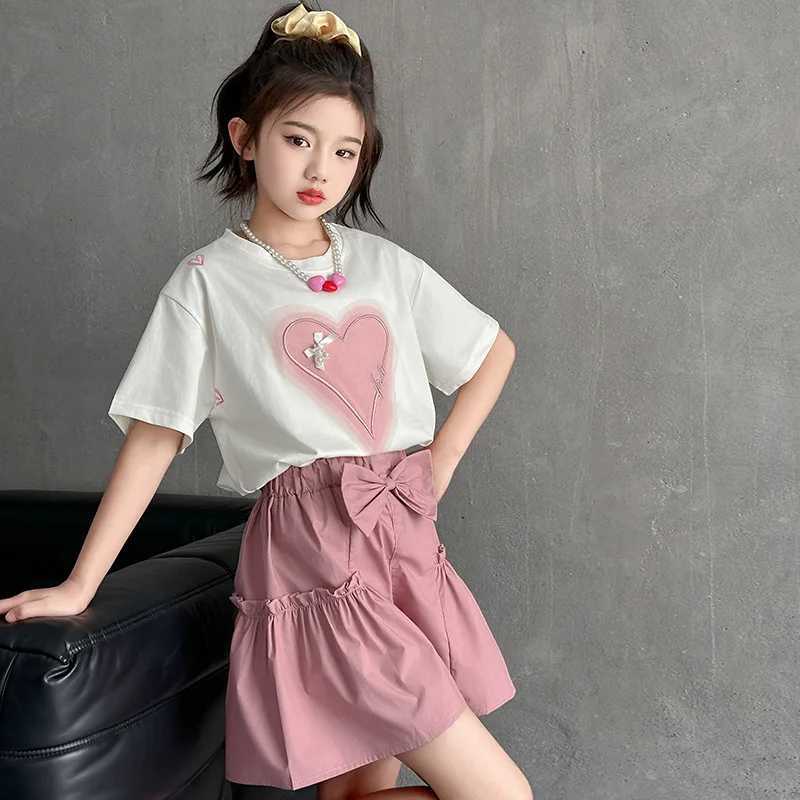 Girls clothing set new summer sweet short sleeved top+shorts 2PCS childrens clothing 6 8 10 12 14 year old childrens clothingT250327