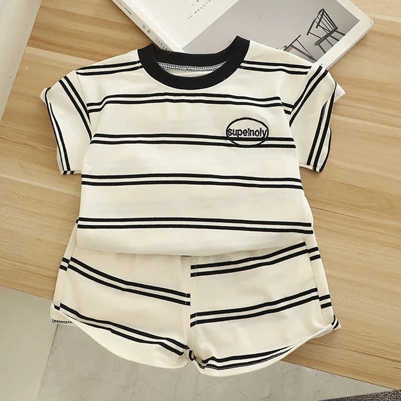 Childrens clothing mothers clothing childrens clothing childrens sets boys T-shirts summer cotton short sleeved fashion setsT250327