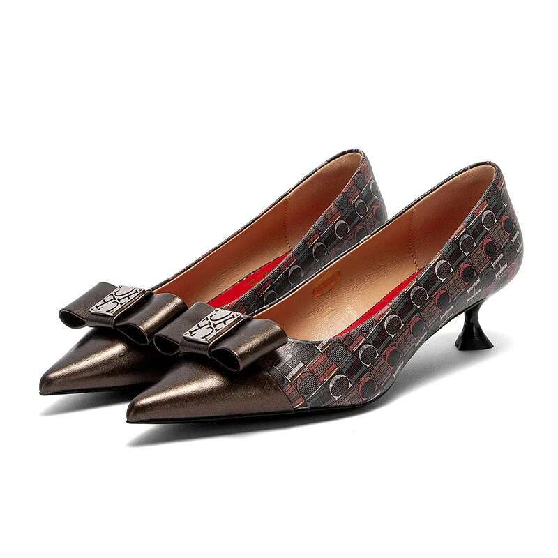 Women's Elegant Fashion Female Commuting Low Heeled British Style Patchwork Design Lady Pointed Shoes