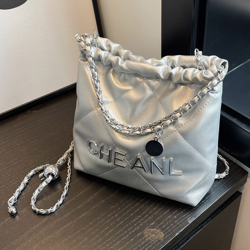 Free shipping 2025 new designer bag fashionable diamond grid chain large capacity bucket bag hand-held single shoulder tote bag for women