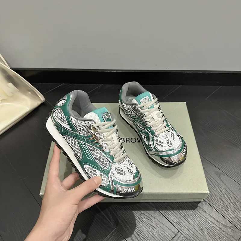 Womens luxury flat sneakers patchwork leather shoes optical sole air mesh running and walking couples wear fall 2024C250327