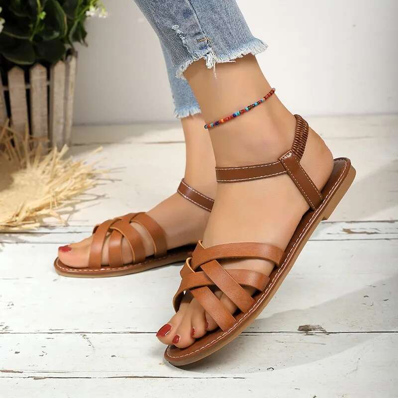 Flats Casual Rome Women Sandals New Summer Slippers Walking Beach Flip ps Sports Designer Bohemian Shoes Slides