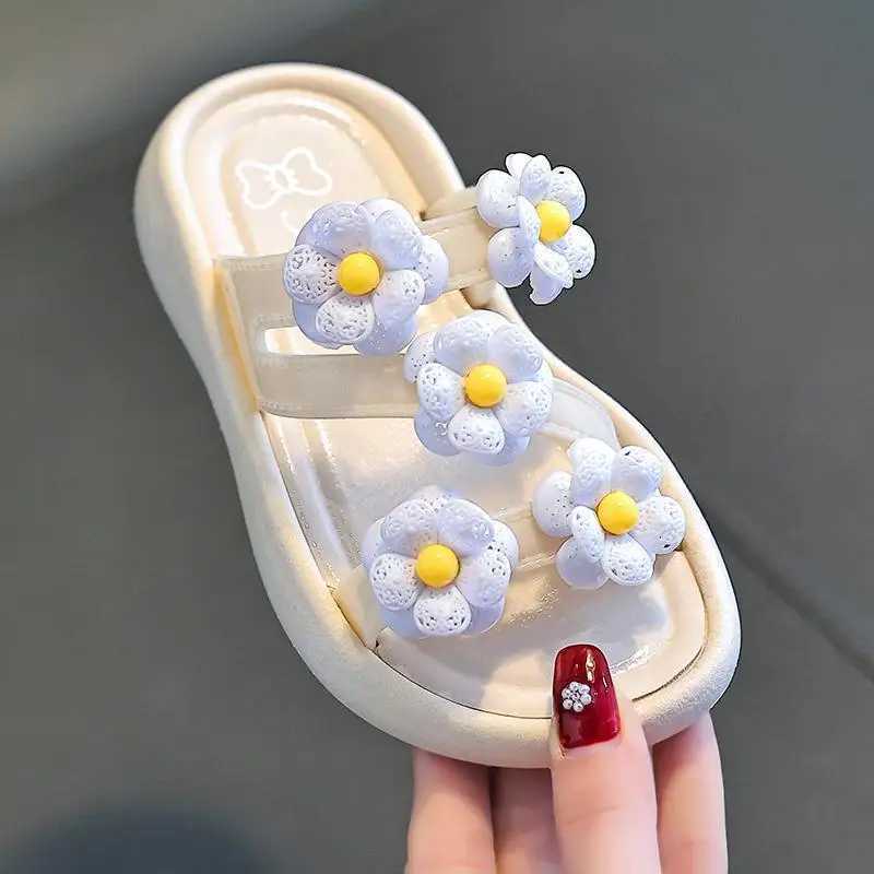 Slipper Flower 3D Girl Fashion Slide Summer PVC Childrens Princess Shoes Barefoot Non slip Soft Bottom Beach Swimming Pool Childrens Slide S25326