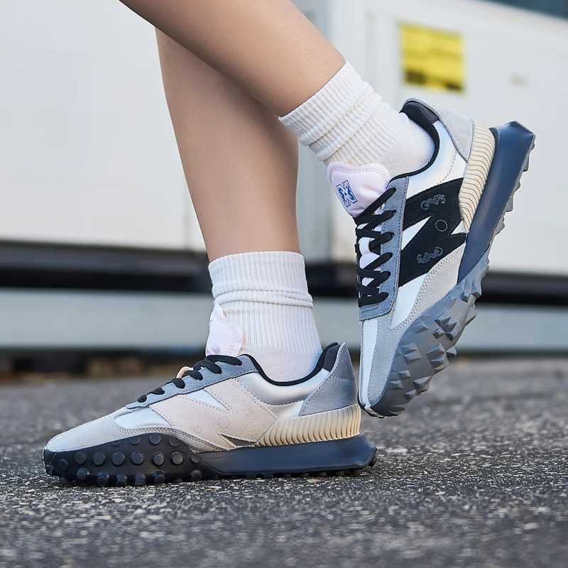 Low cut training fitness and casual shoes lightweight versatile comfortable running sports shoes trendy Y250325
