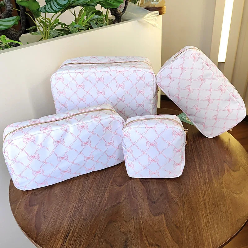 Pink and Blue Bow Printed Makeup Bag Toilet Storage Nylon Outdoor Travel Organizer Homecoming Birthday Party Gift 250326