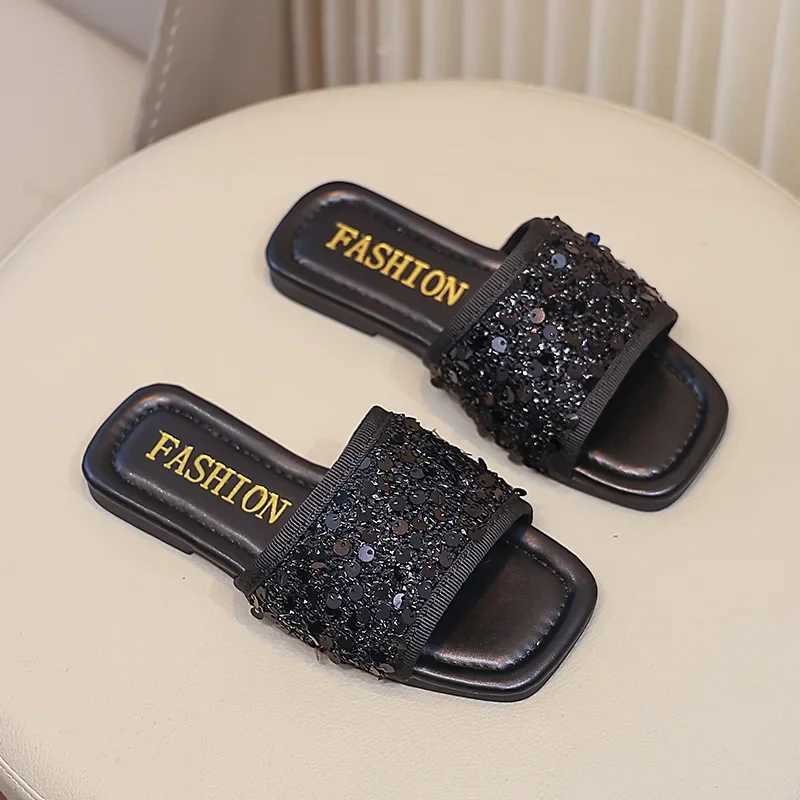 Slipper Fashionable childrens slider summer new girls shoes simple childrens shoes anti slip girls slider S25326