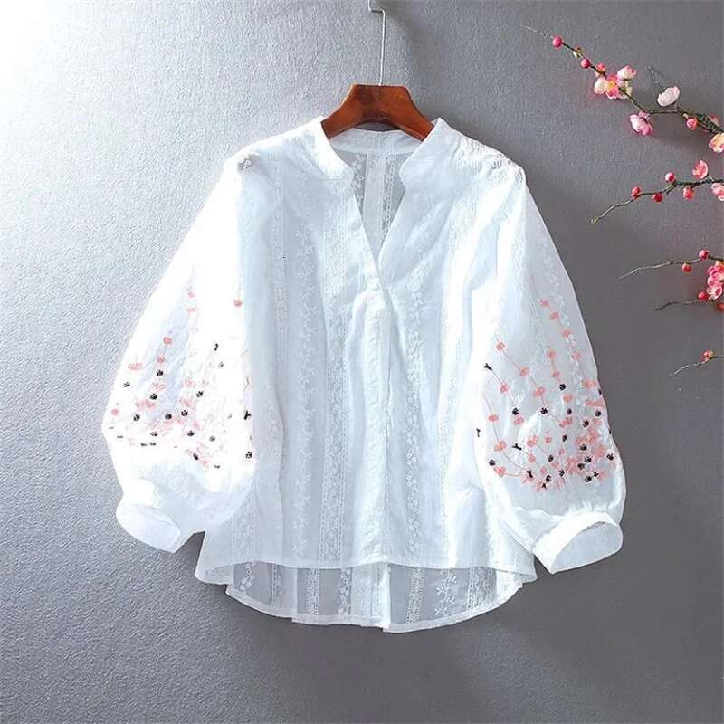hoodie V-Neck Embroider Blouses For Women Shirt Lace Lantern Sleeves Cotton Bluasa Loosetop Casual Versatile Summer Thin Feminine Blous jacket