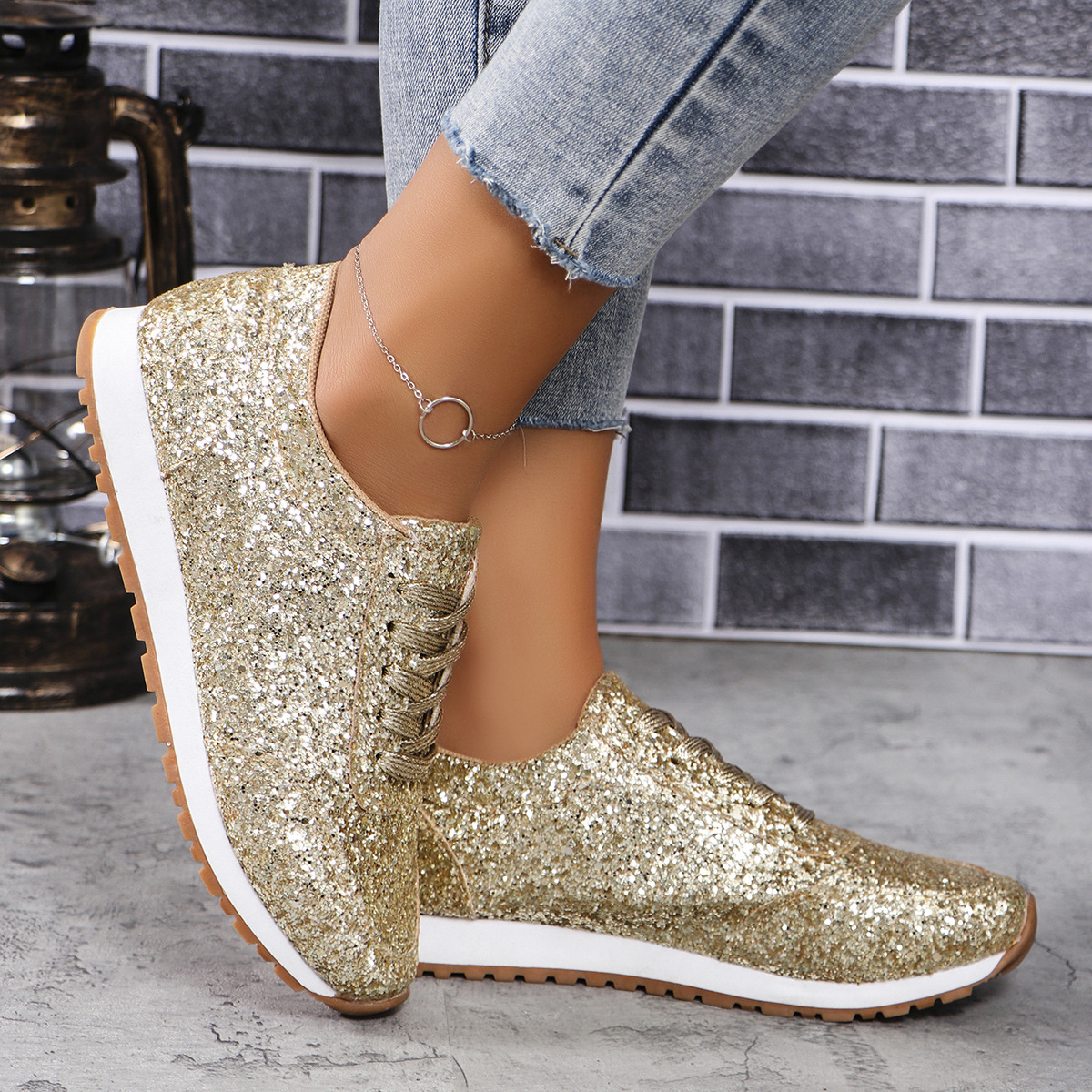Fashion plus size 36-43 Women's flat Casual Sneakers 2025 New sequined gold silver lace-up outdoor shoes soft soles comfortable Orthopedic Walkin