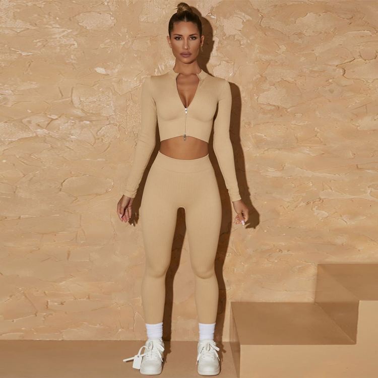 New Seamless Yoga Suit, High-Strength Zipper Sports Top, High Waist And Hip Lifting Pants Set, Fiess Suit