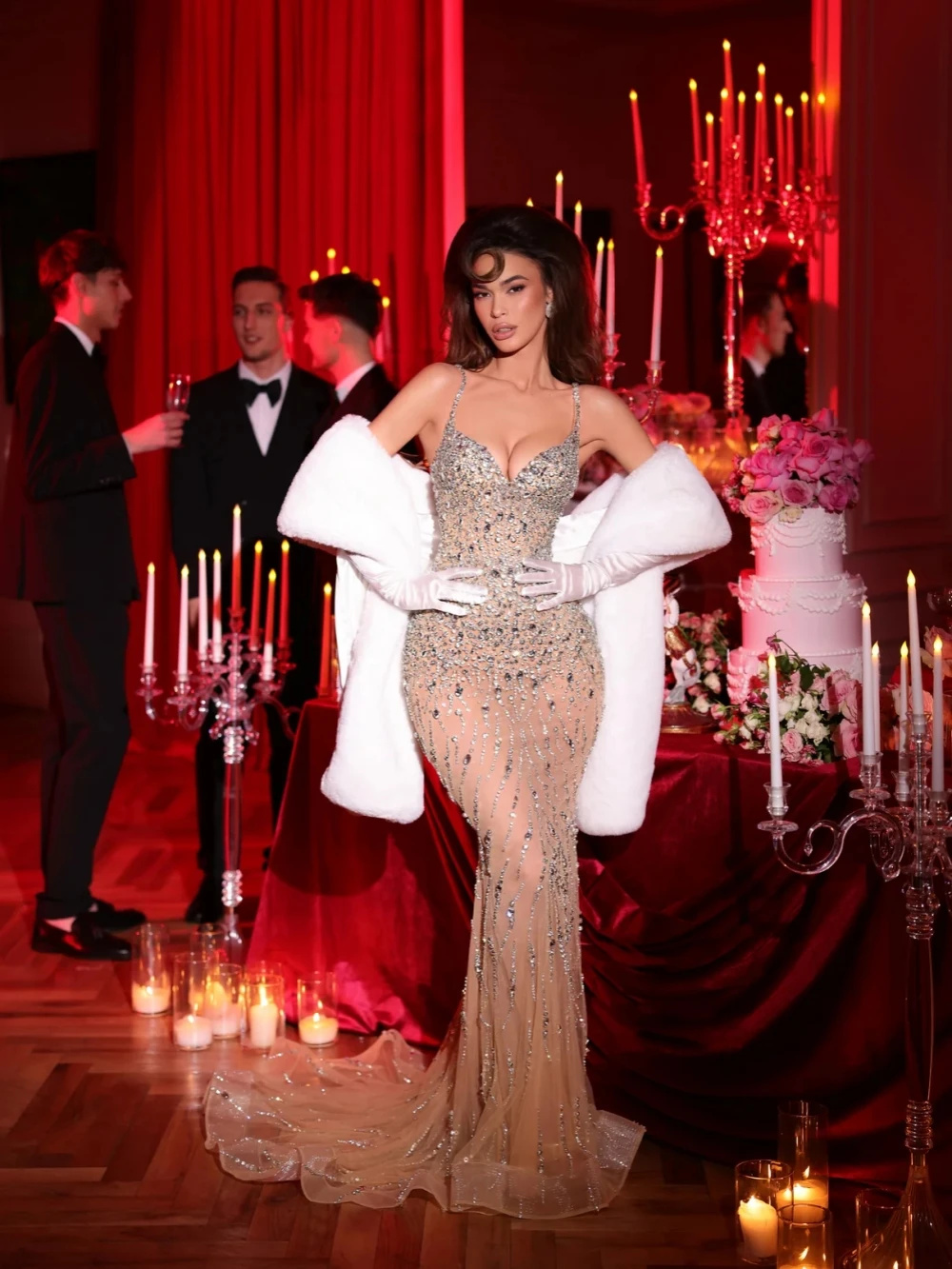 Gorgeous Beaded Mermaid Evening Dress Sexy Illusion V-neck Party Gown Customized Charming Spaghetti Straps Prom Dresses