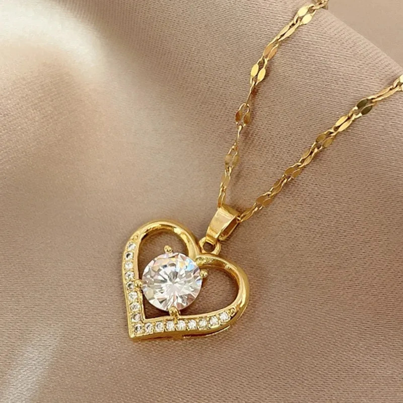 Artificial gemstone heartshaped pendant necklace gold stainless steel lip chain womens jewelry 250325