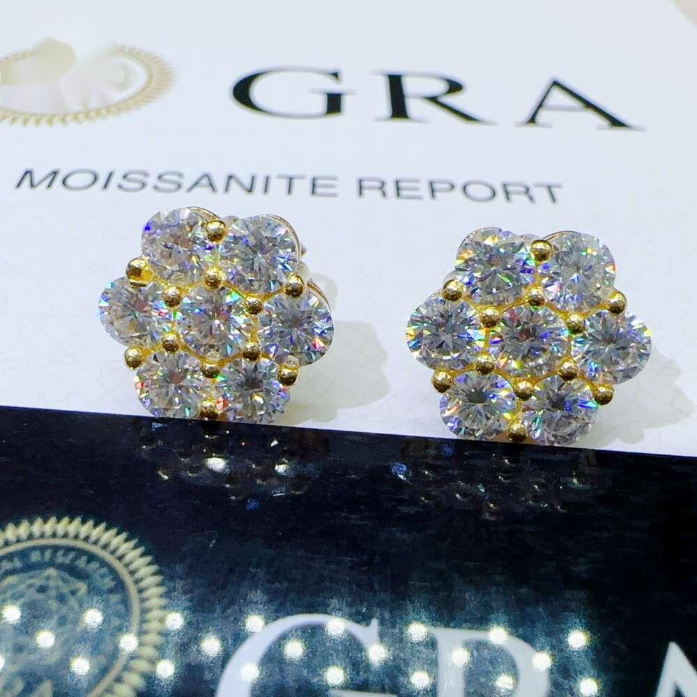 Cluster Flower Design Diamond Earrings Men Hiphop Sterling Sier Moissanite Ear Stud For Women