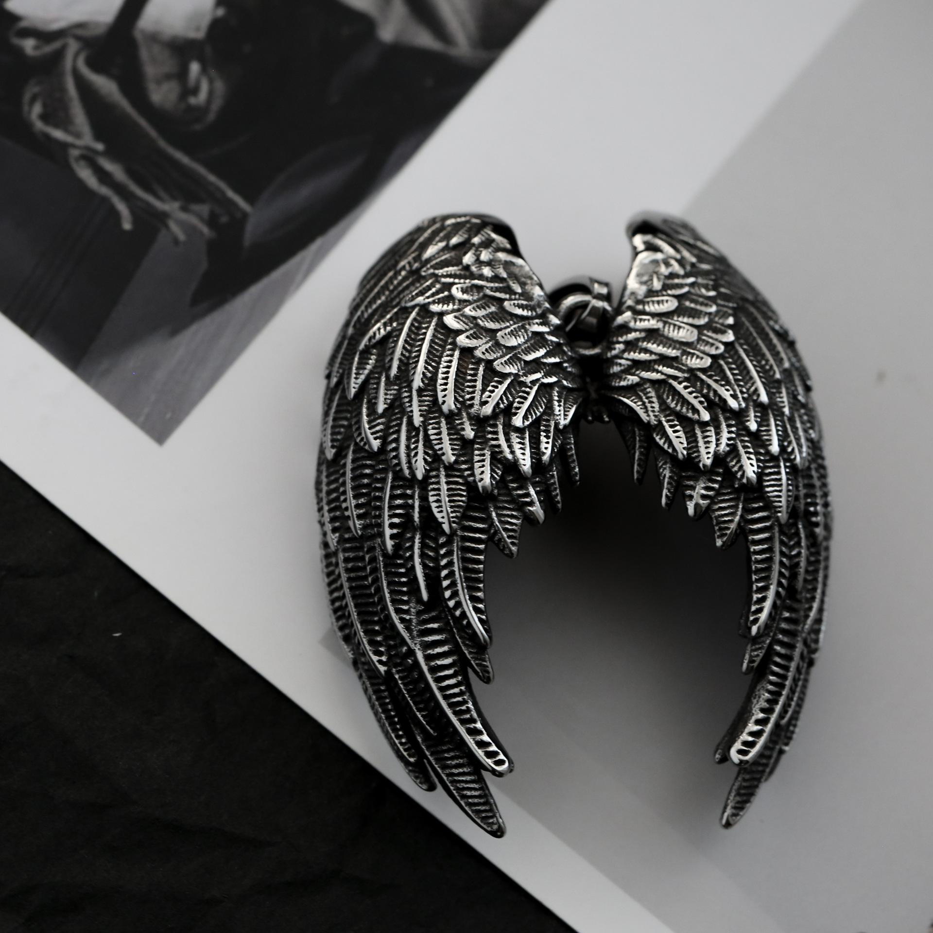 60cm Vintage Angel Wings Feather Titanium Steel Pendant Necklace