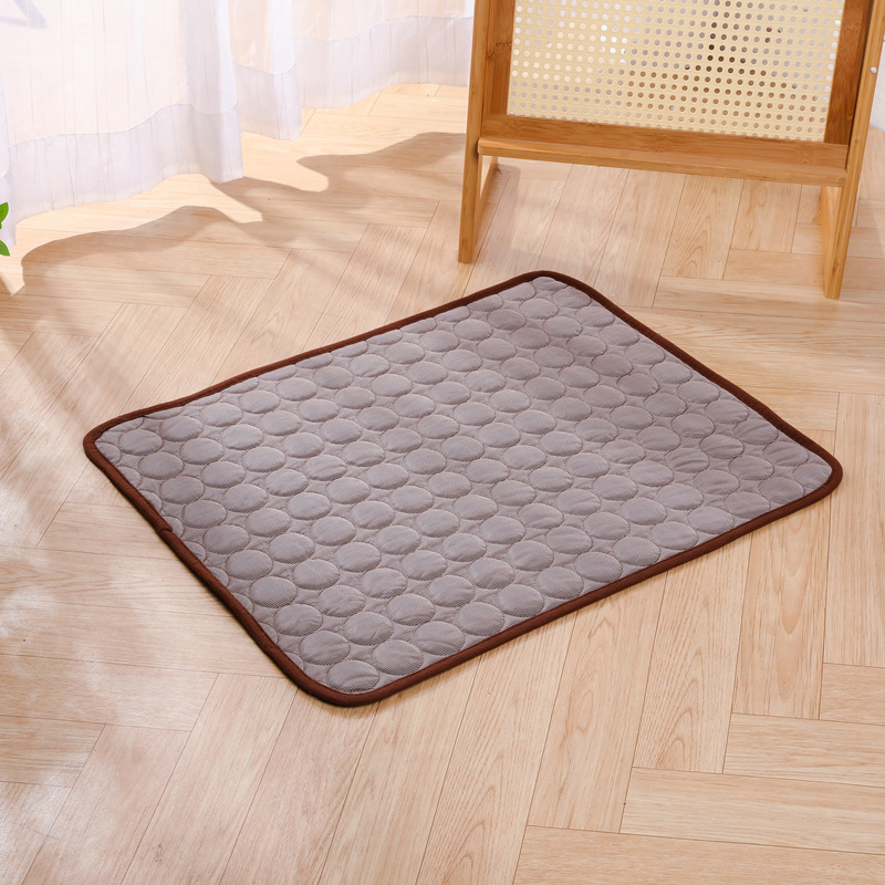 Pet Ice Silk Cushion Ventilated Mesh Dog Cat Mats for Summer Self-cooling Soft Pet Pad for Bed Kennel Sofa Car Seat for Home