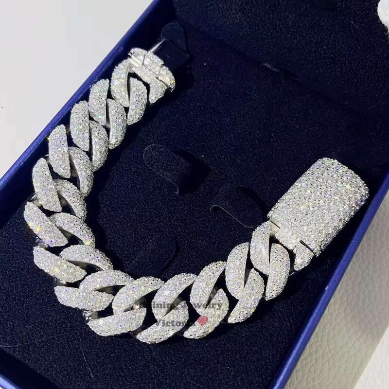 New Design Big Stone Clasp Solid Silver 925 Hip Hop Iced Out Cuban Link Bracelet 20MM With Moissanite Diamond Pass Diamond Teste