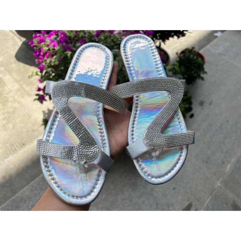 2025 Summer New Women's Sandals Summer Beach Shallow Mouth Women's Fashion Show Comfortable Designer Fashion Lightweight Shoes Sandals Women