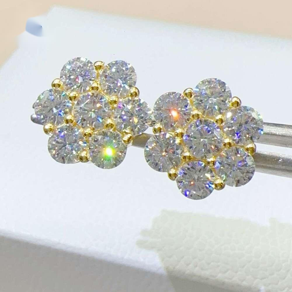 Cluster Flower Design Diamond Earrings Men Hiphop Sterling Sier Moissanite Ear Stud For Women
