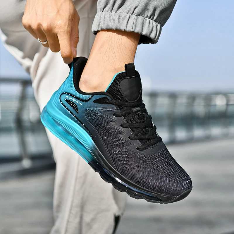 2025 new Shoes For men Sneakers M casual Mens Shoes Luxury shoes Trainer Race Breathable Shoes M fashion running shoes Z250326