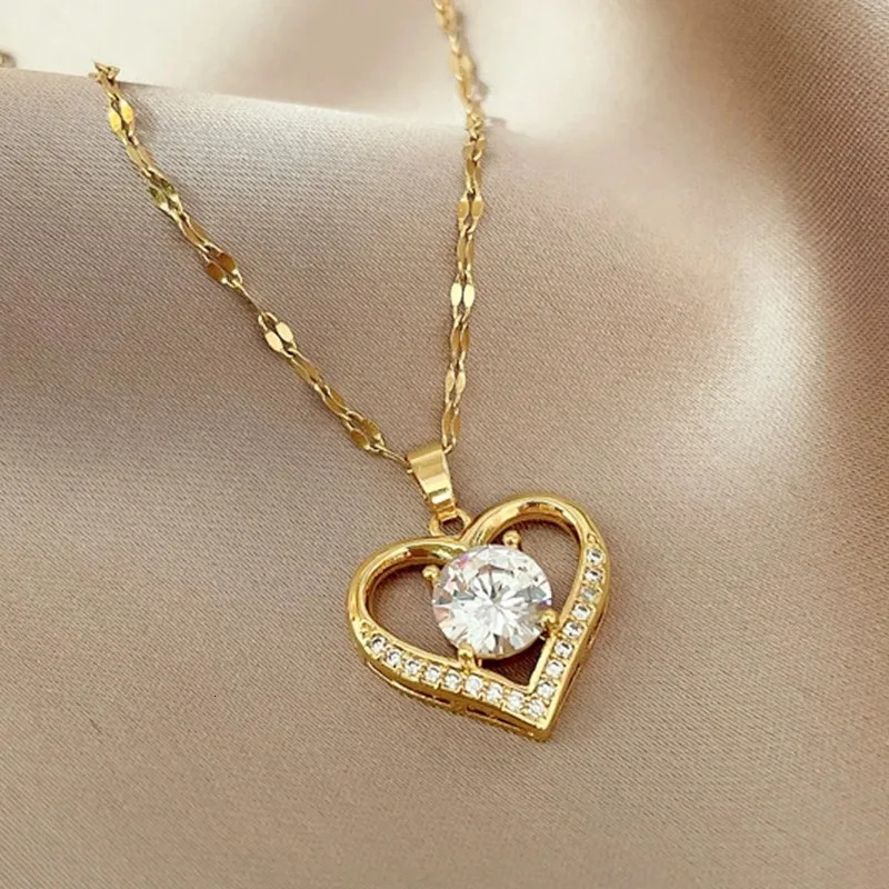 Artificial gemstone heartshaped pendant necklace gold stainless steel lip chain womens jewelry 250325