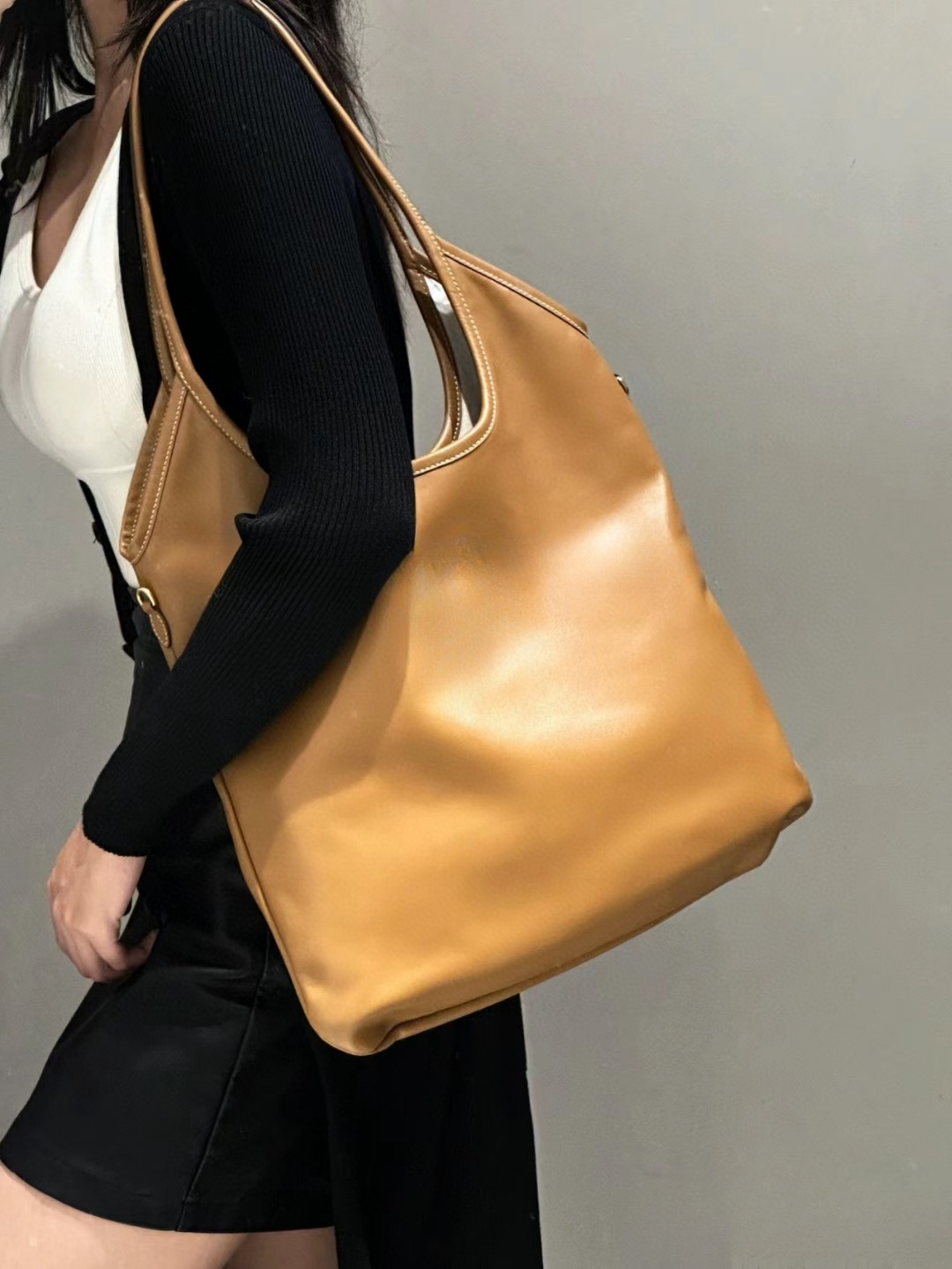 Genuine Leather Fashion Totes Bags 5BG231 Women Vintage Soft Cow Skin Shoulder Bags Large Capacity Designer 2025 New Purses And Handbags With Detachable Straps 3144