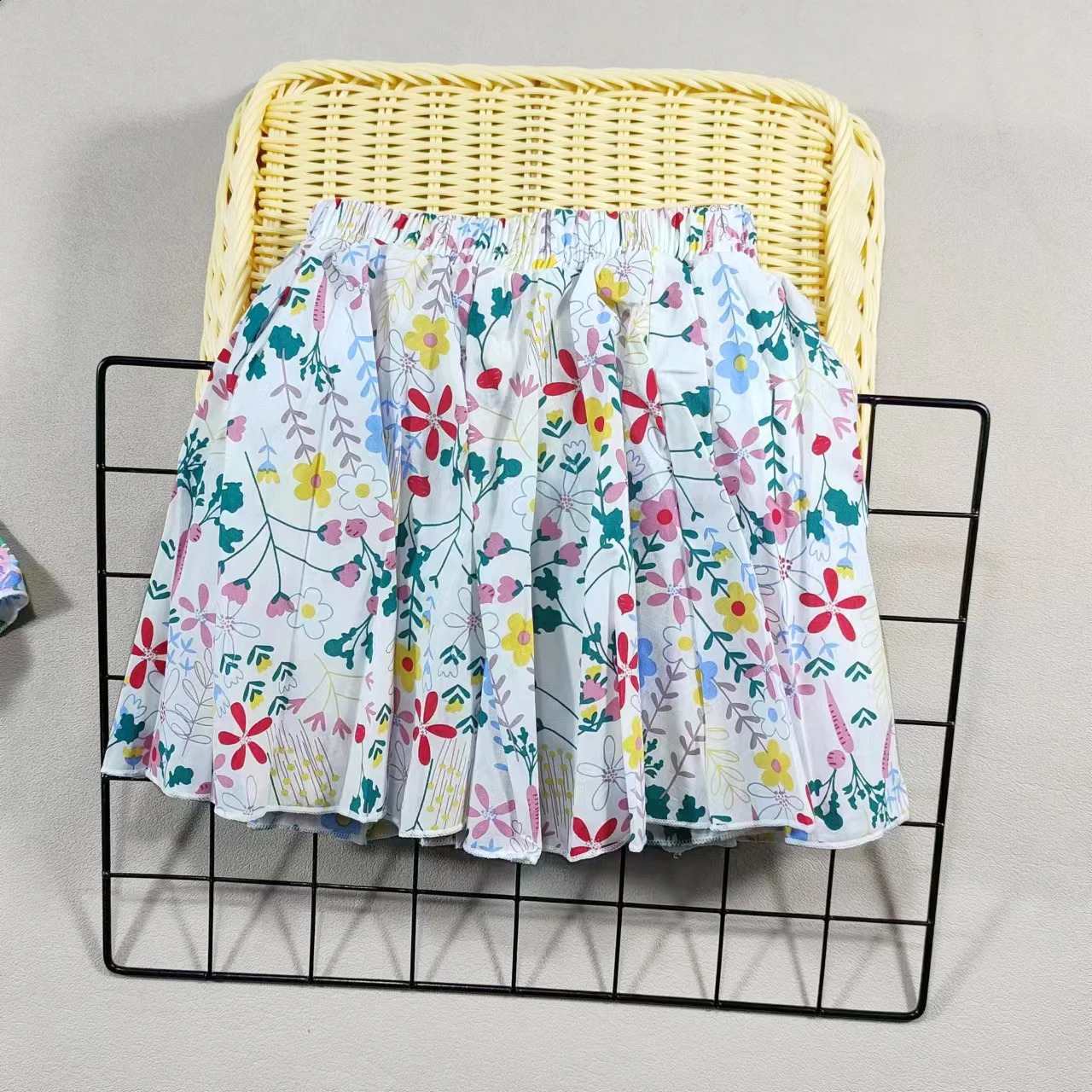 Girls Cotton Floral Princess Hundred Fold Skirt Sweet Big Elastic Waist Mini Childrens Skiing 250312