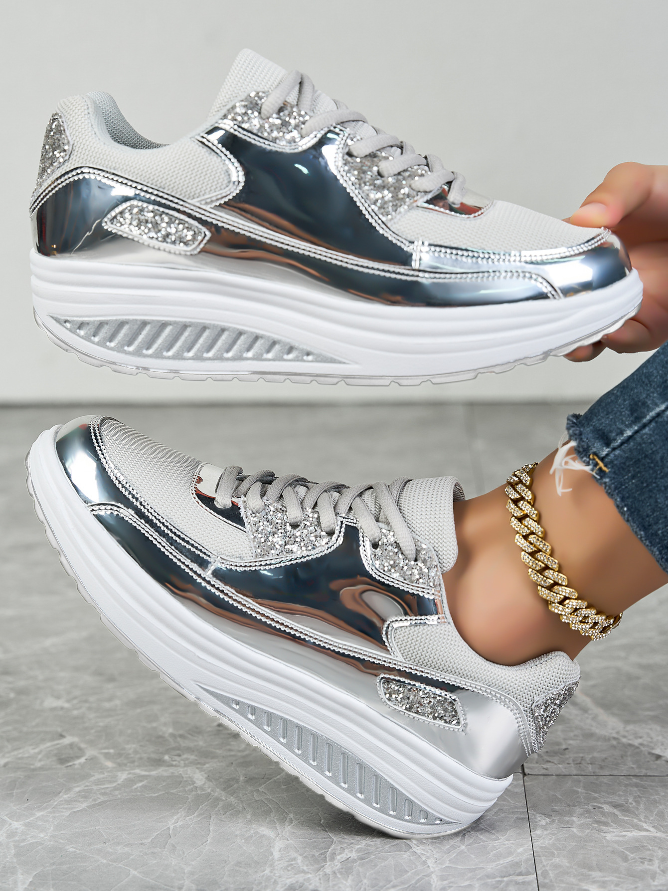 2025 Spring Summer new arrival design Gold bright mesh casual sneakers outdoor plus size women's shoes size 36-42