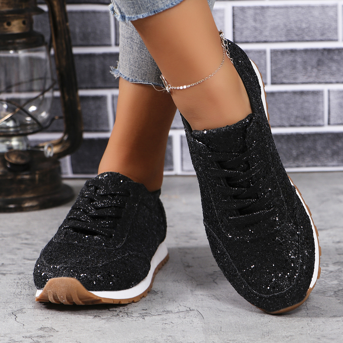 Fashion plus size 36-43 Women's flat Casual Sneakers 2025 New sequined gold silver lace-up outdoor shoes soft soles comfortable