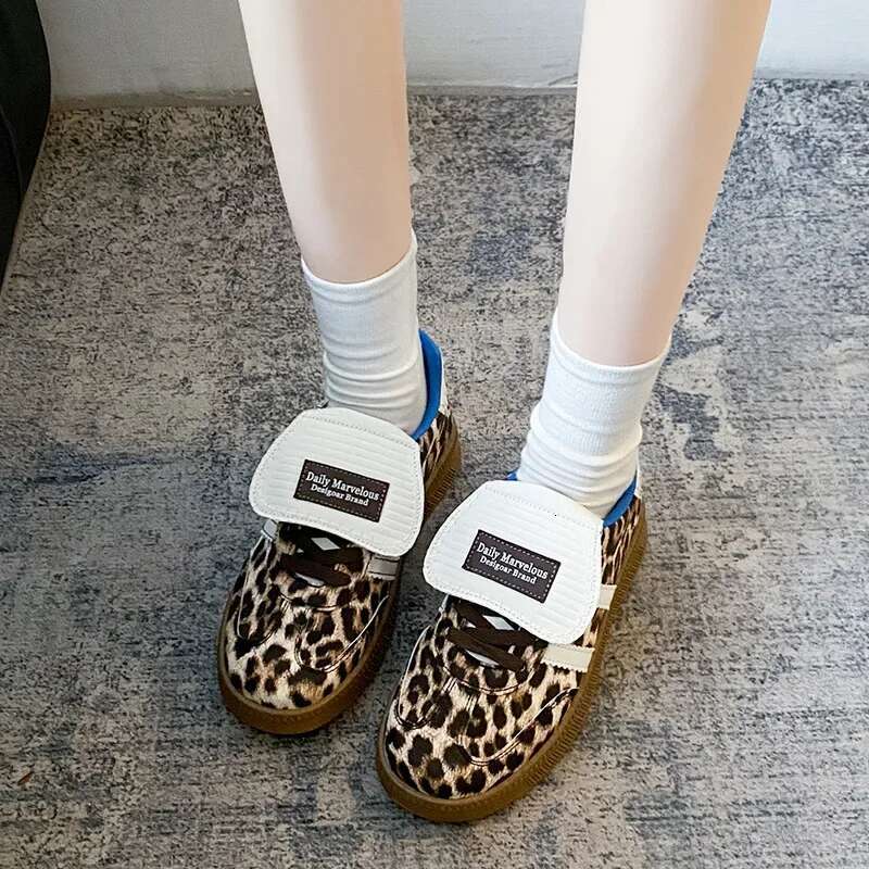 Light Luxury Designer Shoes Popular In Autumn 2025 Leopard Print Women's Comfortable Brand Sports Shoes Skateboard Shoes Women's Platform De