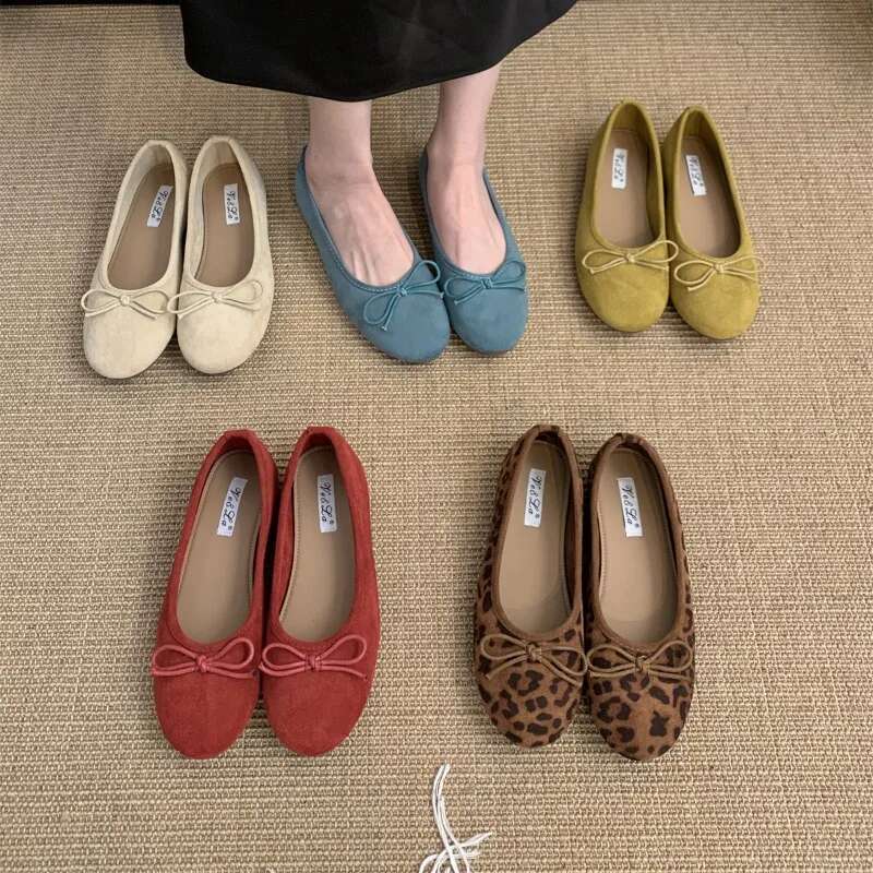 Female Loafers Ballet Flat Shoes Woman Classic Round Toe Bowtie Ballerina Flats Ladies Elegant Belt Buckle Strap Mary Janes