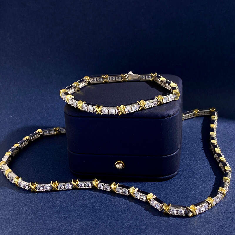 T Family's Light Zircon Full Dia Necklace Set with a Design Sense of Gold and Sier Intercolor Combination Letter X Collar Chain