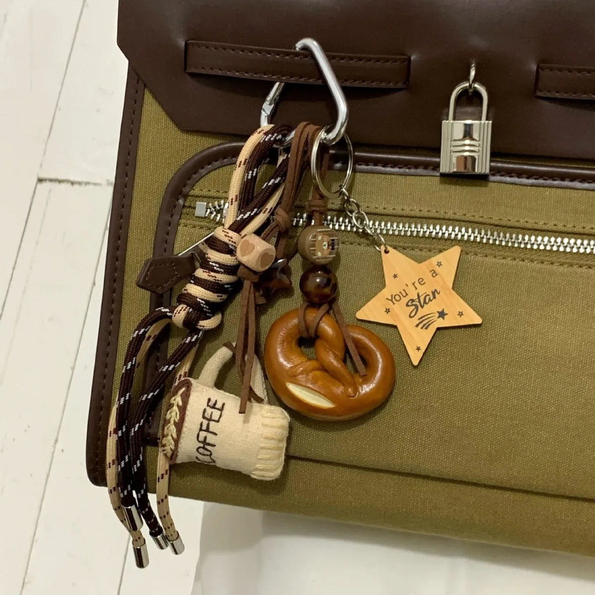 2025 Coffee cup pendant Hand woven rope alkali bread key chain Love backpack decoration 250403bj