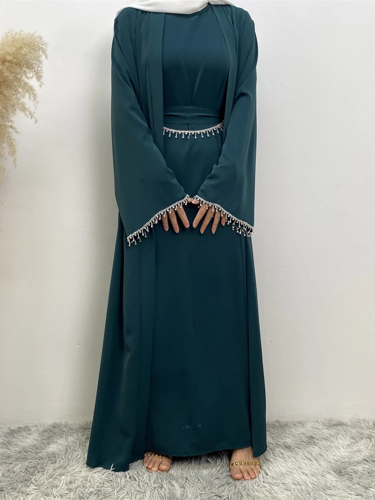 Muslim Abaya Womens 2pieceS etf orE ida lF itrf eaturingd iamondsa ndk imonoOp enco llarop 250326